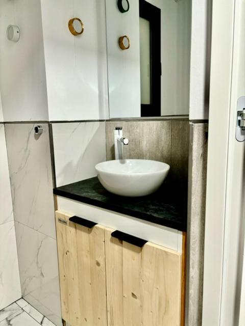 Vila Lova- Luxury Apartments ロケタス・デ・マル エクステリア 写真